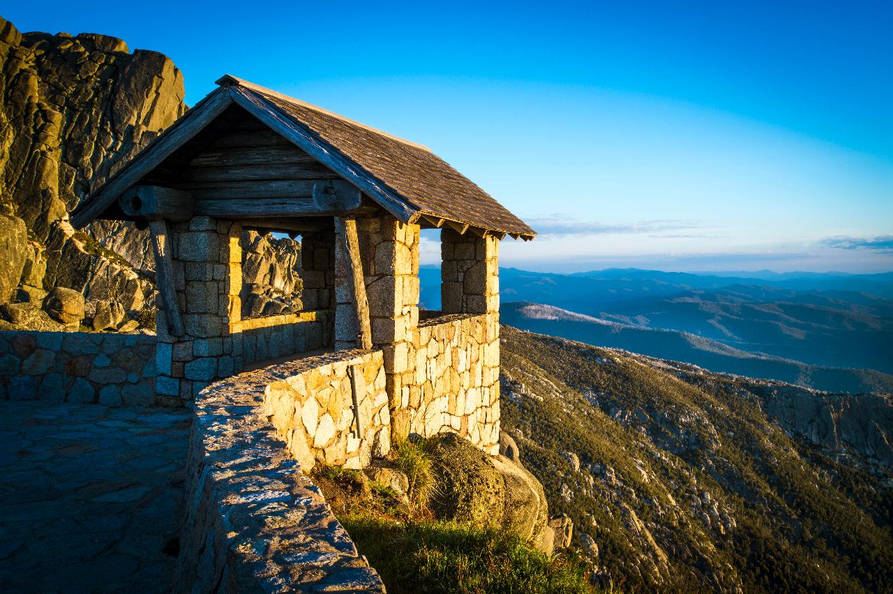 Victorian Alps Three Peaks Challenge - Victoria - 4 Days