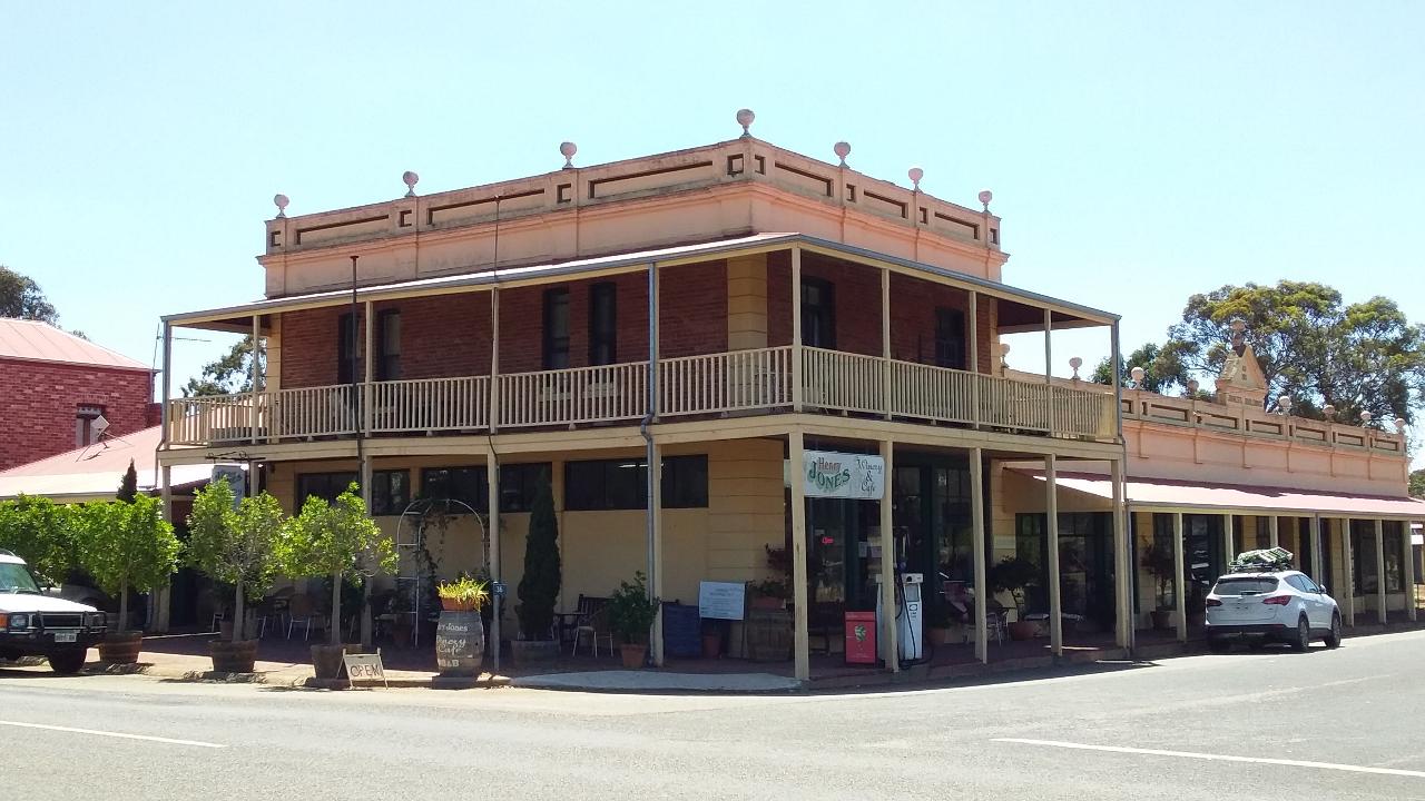 Broomehill Outback And Beyond Pioneer Overnight Tour