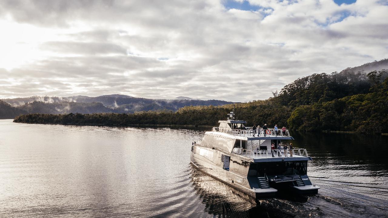 6 Night Love Tasmania Tour - West Coast