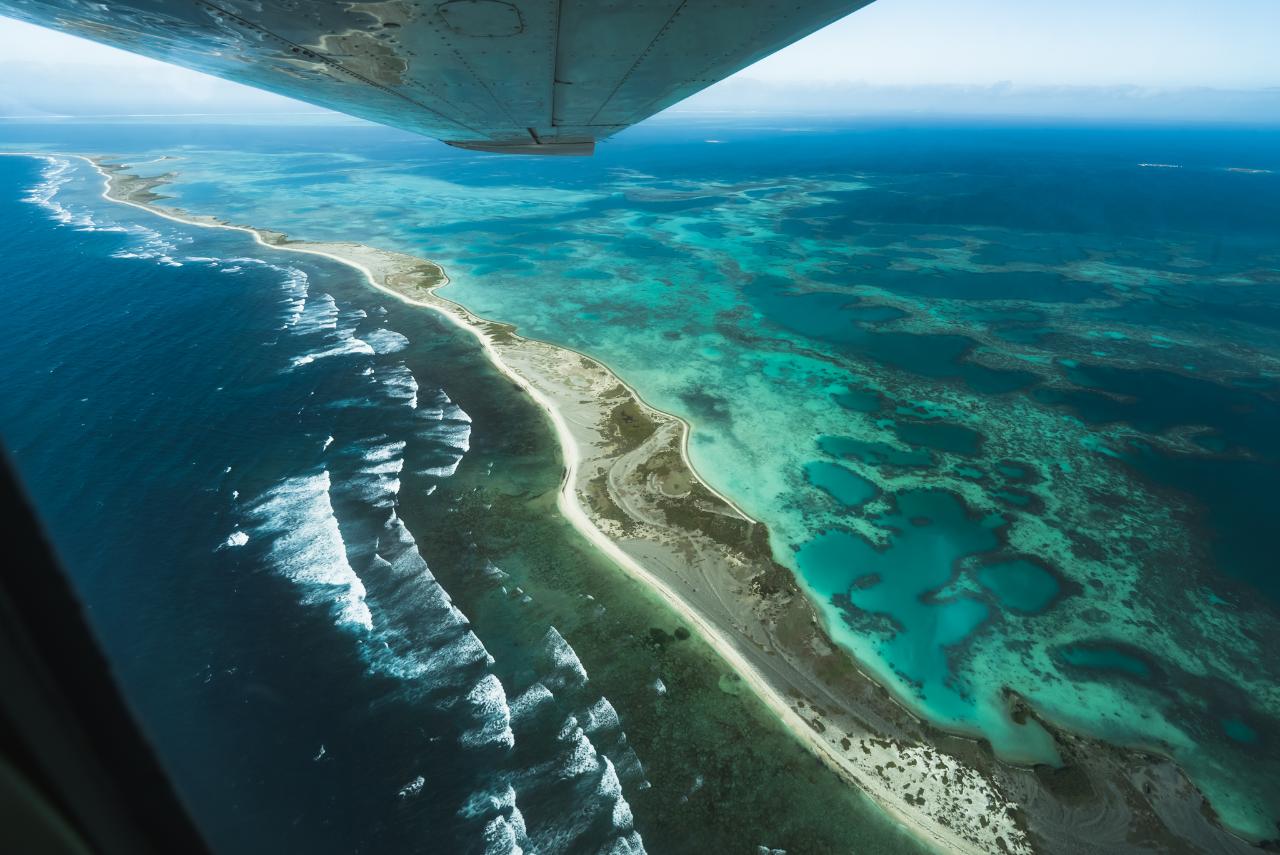 Pink Lakes And Abrolhos Scenic Flyover Tour