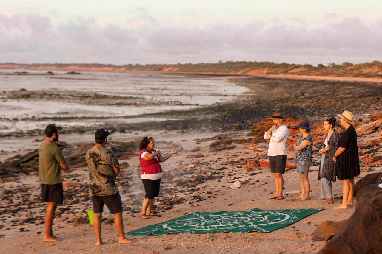 Foreshore Beach Walk And Talk Tour