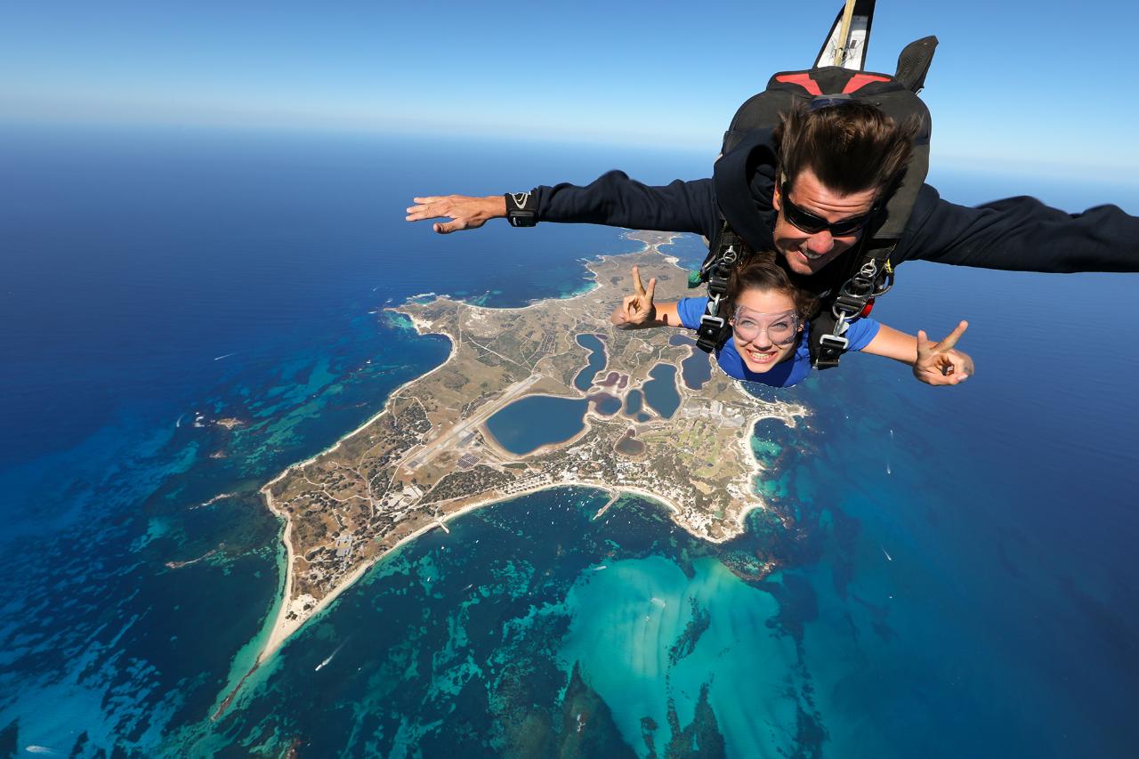 14,000Ft Rottnest Island Tandem Skydive