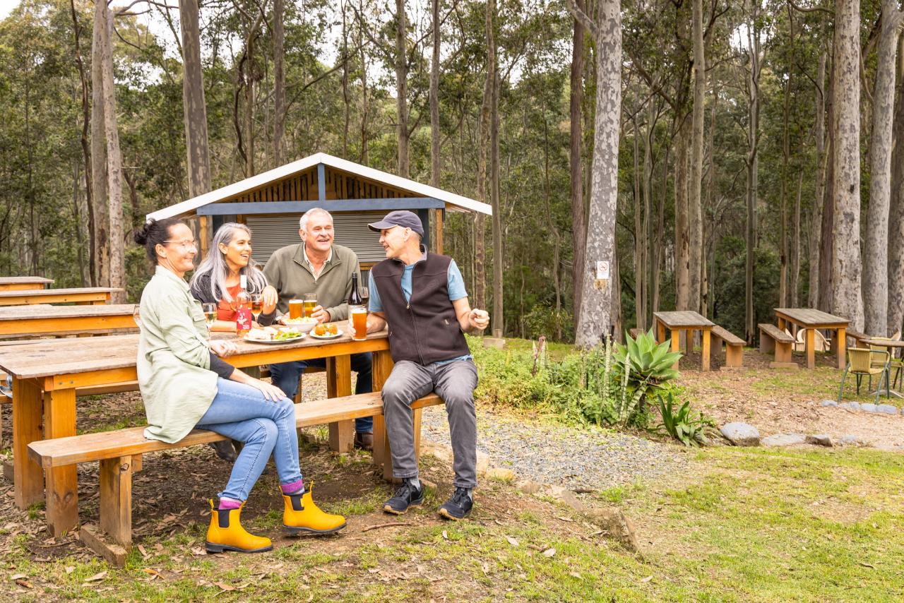 Winery Tour - Tilba Valley Winery & Ale House Tour Including Transport, Lunch & Wine