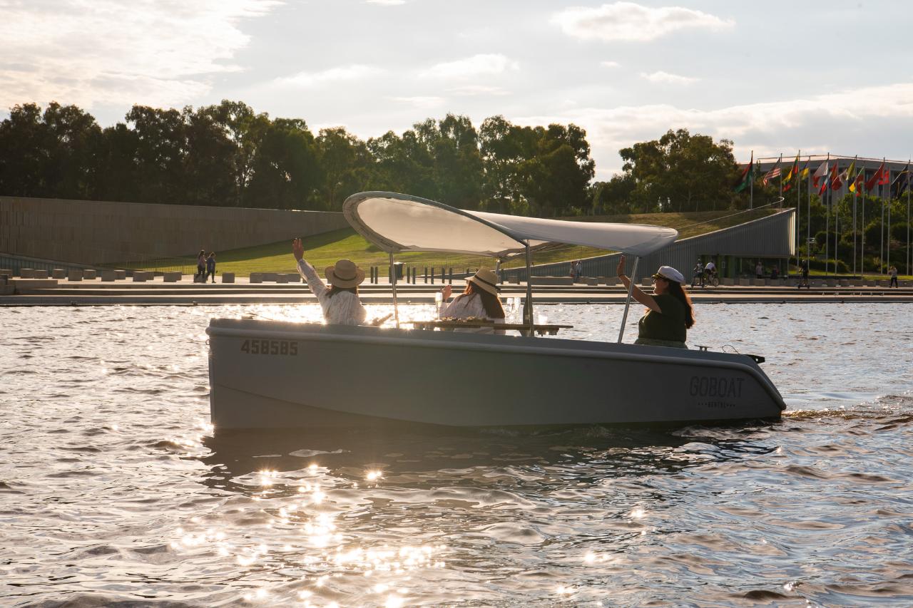 Goboat Canberra - 1 Hour Electric Picnic Boat Hire (Up To 8 People)