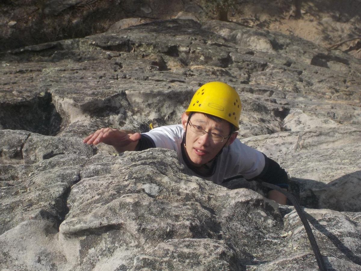 Full Day Rock Climbing Adventure - Blue Mountains
