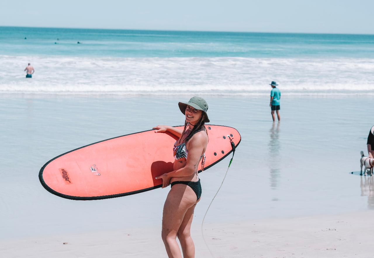 Group Surfing Lesson