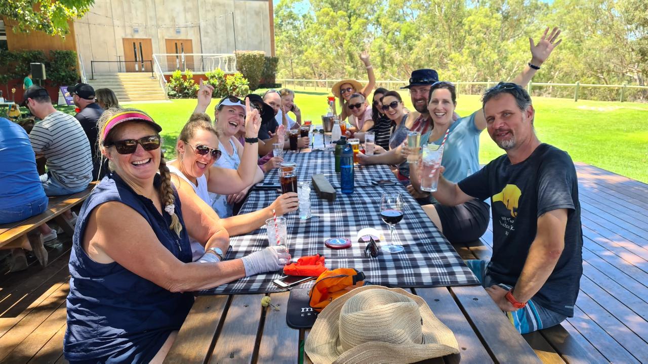 Swan River: Kayak, Wine & Dine Experience