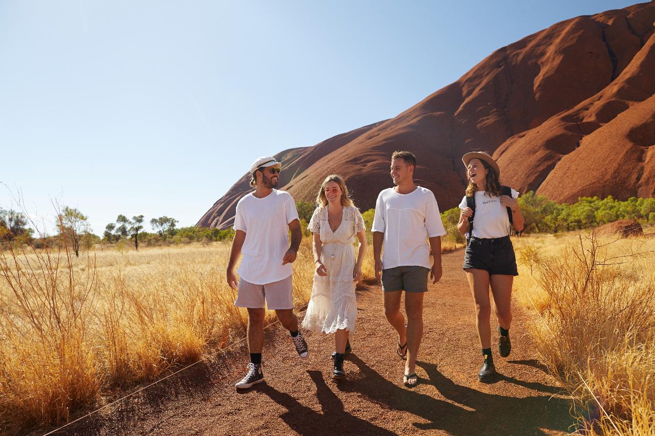 Red Centre To West Macdonnell 4 Day - Basic Swag From Alice Springs