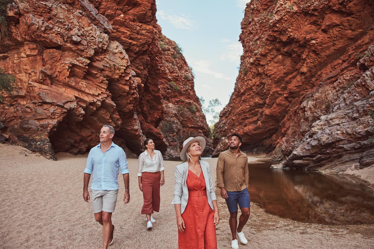 Autopia Tours: West Macdonnell Ranges Tjoritja From Alice Springs