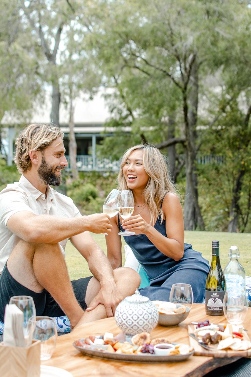 Luxury Estate Picnic At Brookland Valley & Houghton Wines