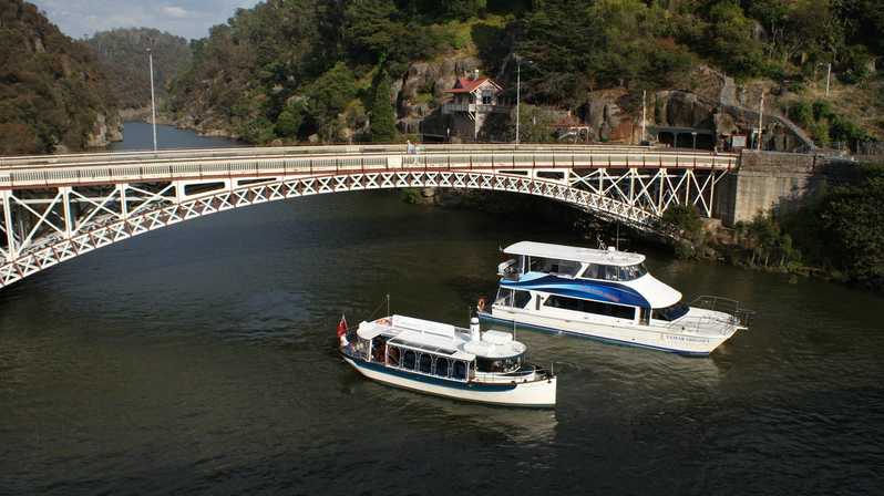 10 Night Tasmanian Extended Holiday Tour