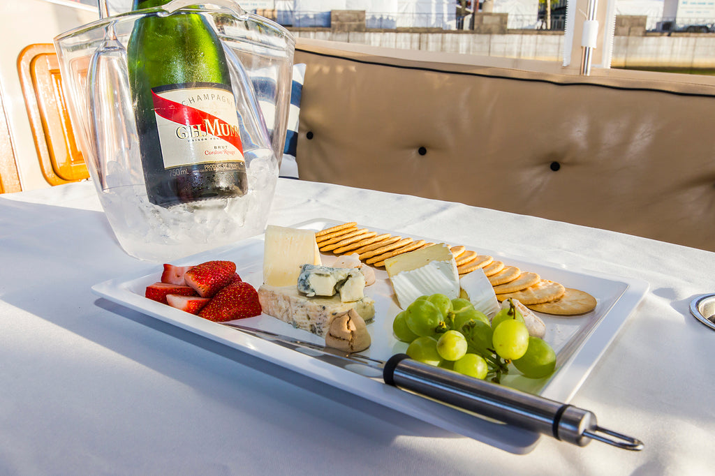 2 Hour Luxury Private Cruise - With Skipper- For Up To 10 Passengers